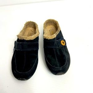 Easy Spirit Women Cozy Clog Slippers Sz 7 navy blue